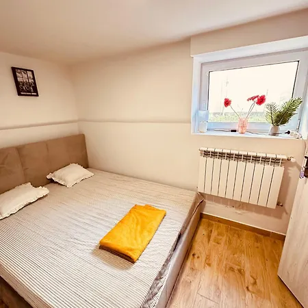 Modern Solo Room, Quiet Workspace & Comfy Bed * Varsóvia