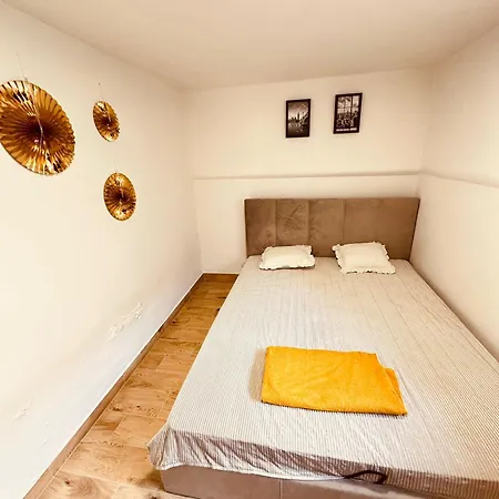 Modern Solo Room, Quiet Workspace & Comfy Bed Ubytování v soukromí *